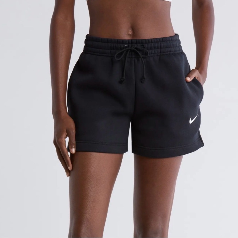 Nike Women's‎ Athletic Black Shorts